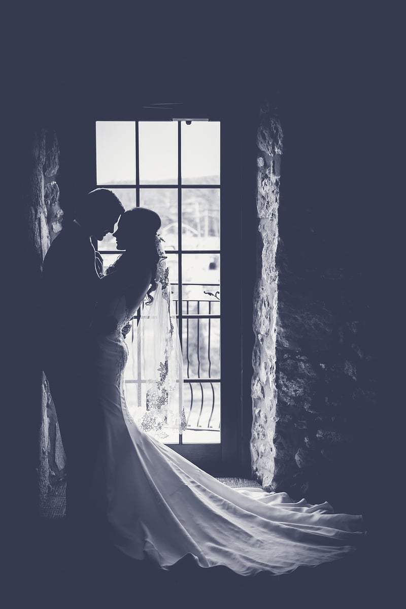 Unique Wedding Outfits